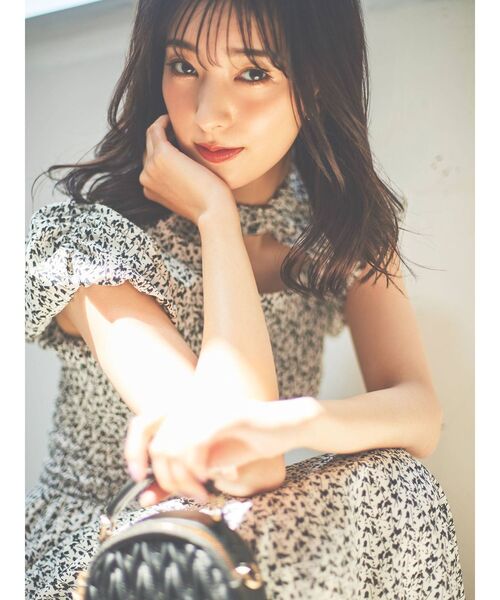 dazzlin(ダズリン)の「2WAYデコルテオープンギャザーワンピース(ワンピース・レディース・オフホワイト/ブラック/パープル/ブラウン・FREE)」の10枚目の写真