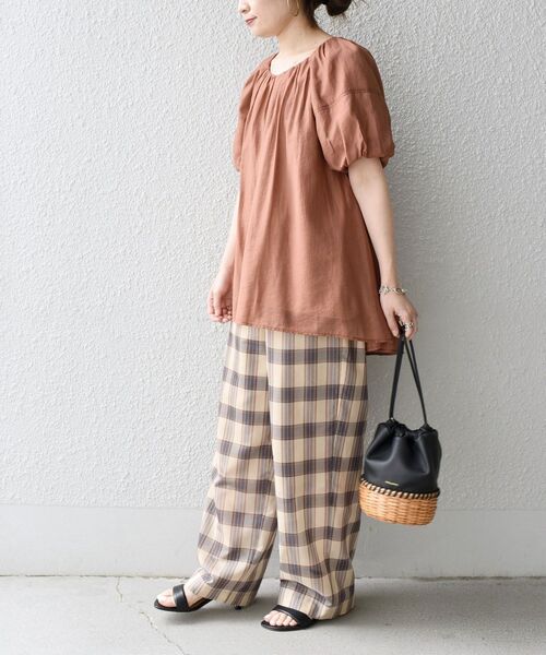 SHIPS(シップス)の「*〈手洗い可能〉シアーカルゼバルーンスリーブチュニック◆(シャツ/ブラウス・レディース・ブラック系/ブラウン系/ネイビー/スカイブルー・ONE SIZE)」の21枚目の写真