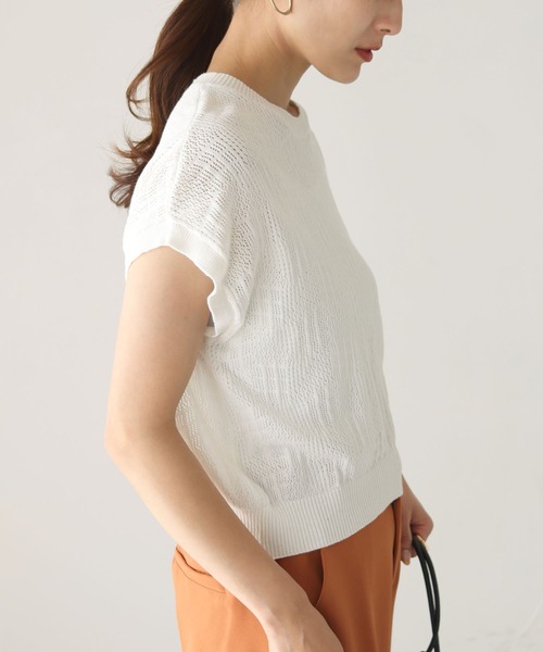 HER CLOSET(ハークローゼット)の「【shemoshelly】フレンチスリーブ透かし編みニット(ニット/セーター・レディース・ブラック/オフホワイト/グリーン/グレイッシュベージュ・M)」の6枚目の写真
