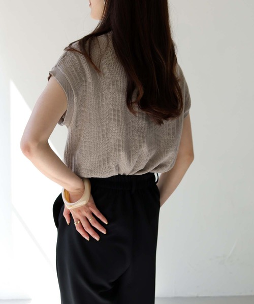 HER CLOSET(ハークローゼット)の「【shemoshelly】フレンチスリーブ透かし編みニット(ニット/セーター・レディース・ブラック/オフホワイト/グリーン/グレイッシュベージュ・M)」の18枚目の写真