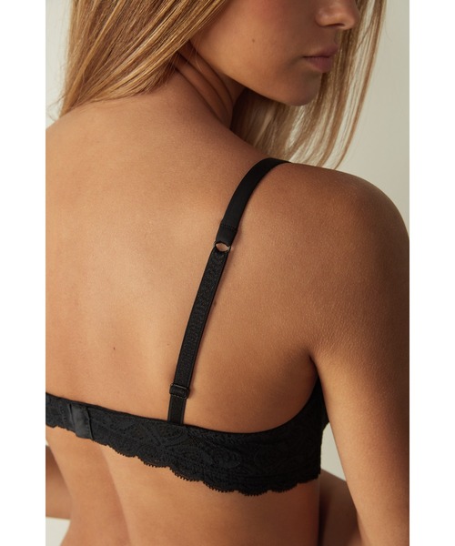 セール】Sofia レース バルコネットブラ【丸い胸を演出