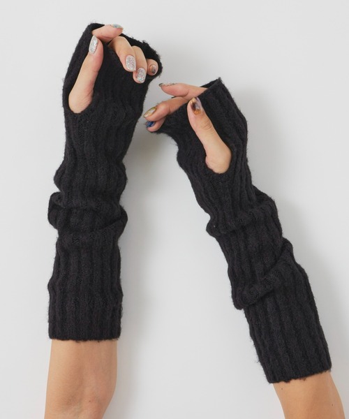 Auntie Rosa Holiday（アンティローザホリデー）の「ブークレリブアームウォーマー（アームカバー・レディース・ブラック/オレンジ/グリーン/ナチュラル・FREE）」の9枚目の写真