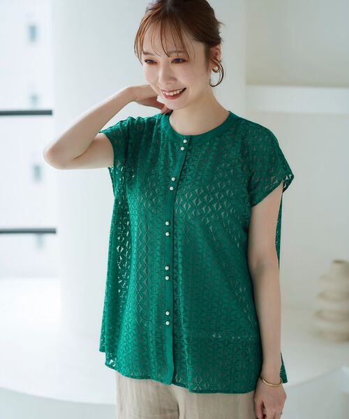 le.coeur blanc（ルクールブラン）の「フラワーレースパールボタンブラウス（シャツ/ブラウス・レディース・ブラック/オフホワイト/グリーン・38）」の11枚目の写真