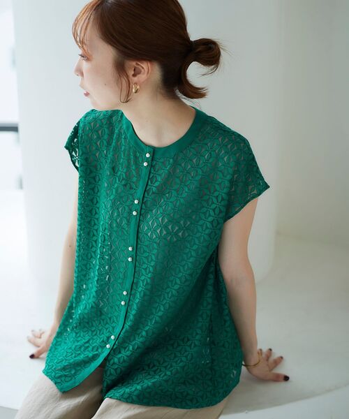 le.coeur blanc（ルクールブラン）の「フラワーレースパールボタンブラウス（シャツ/ブラウス・レディース・ブラック/オフホワイト/グリーン・38）」の14枚目の写真