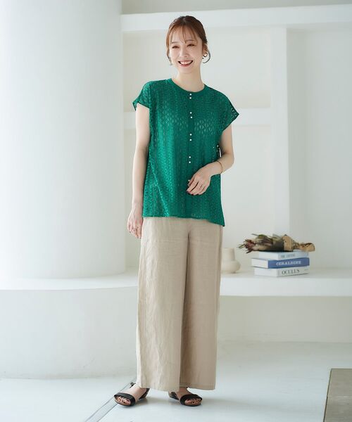 le.coeur blanc（ルクールブラン）の「フラワーレースパールボタンブラウス（シャツ/ブラウス・レディース・ブラック/オフホワイト/グリーン・38）」の15枚目の写真