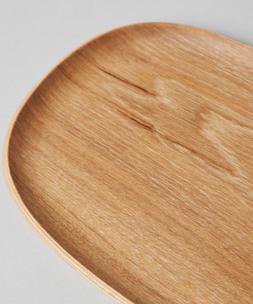 KINTO（キントー）の「ノンスリップ テーブルトレイ 21×14.5cm/343704（ランチョンマット/テーブルウェア・レディース・ウッド・MEDIUM）」の5枚目の写真