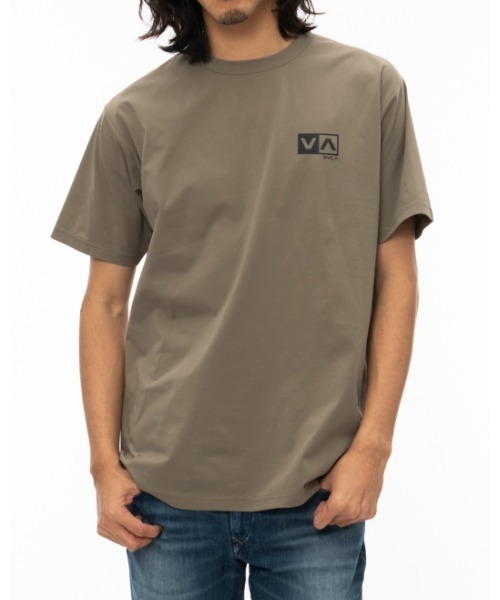 RVCA(ルーカ)の「RVCA メンズ 【SURF TEE】 BALANCE BOX Tシャツ【2022年夏モデル】/ルーカ水陸両用半袖Tシャツ(Tシャツ/カットソー・メンズ・ホワイト/ブラック/グレー系その他・SMALL/MEDIUM/LARGE/X-LARGE)」の14枚目の写真