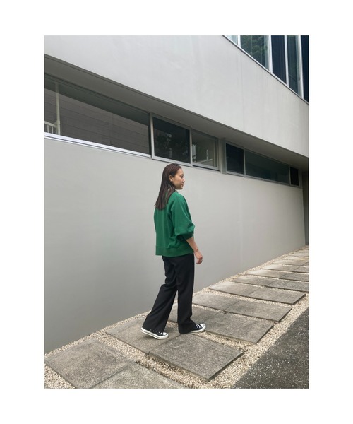 BLACK BY MOUSSY（ブラックバイマウジー）の「【WEB限定】volume sleeve sweat（ボリュームススリーブスウェット）（スウェット・レディース・ライトブラック/ベージュ/グリーン/パープル・FREE）」の22枚目の写真