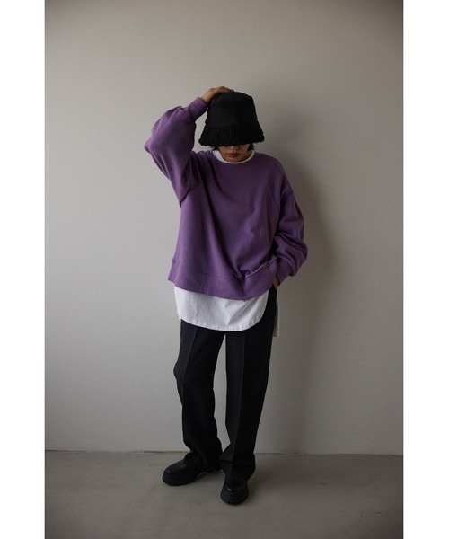 BLACK BY MOUSSY（ブラックバイマウジー）の「【WEB限定】volume sleeve sweat（ボリュームススリーブスウェット）（スウェット・レディース・ライトブラック/ベージュ/グリーン/パープル・FREE）」の5枚目の写真