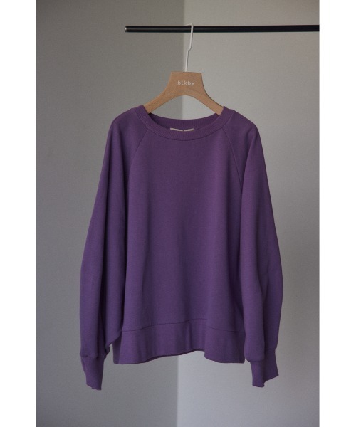 BLACK BY MOUSSY（ブラックバイマウジー）の「【WEB限定】volume sleeve sweat（ボリュームススリーブスウェット）（スウェット・レディース・ライトブラック/ベージュ/グリーン/パープル・FREE）」の8枚目の写真