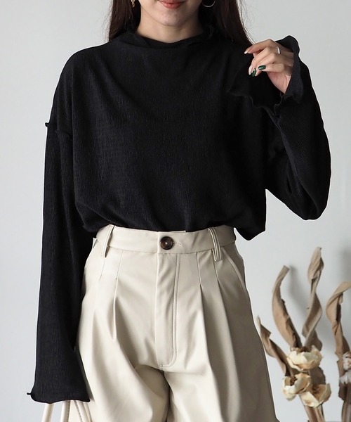 Riberry（リベリー）の「ハイネックスリット袖トップス（Tシャツ/カットソー・レディース・ブラック/アイボリー/グレイッシュベージュ・MEDIUM）」の10枚目の写真