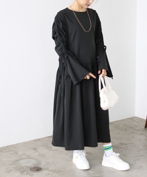 GeeRA(ジーラ)の「シャーリングワンピース(ワンピース・レディース・パープル/ブラック・LARGE/MEDIUM)」の14枚目の写真