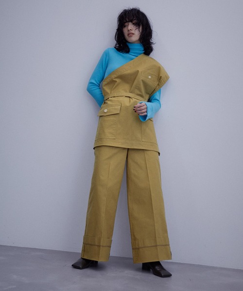 ADAM ET ROPE'（アダムエロペ）の「【セットアップ対応】ワンショルダーワークベスト（ベスト・レディース・ブラック/キャメル・FREE）」の15枚目の写真