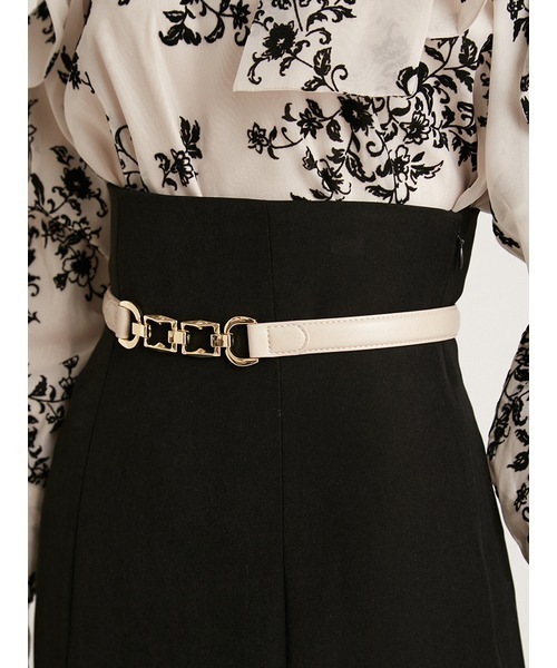 SNIDEL（スナイデル）の「ビットベルト（ベルト・レディース・ブラック/グレー/ライトベージュ・FREE）」の4枚目の写真