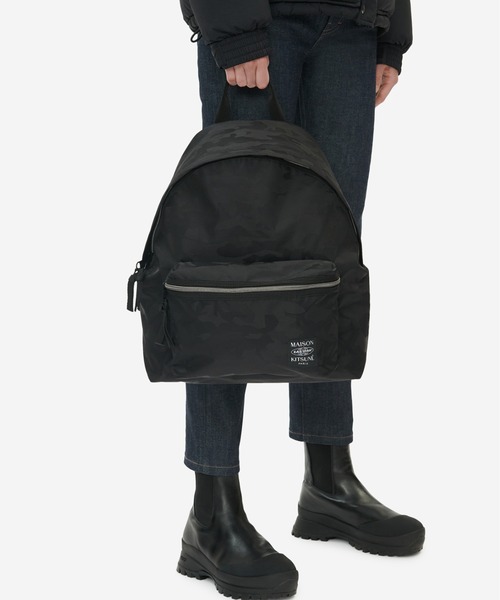 Maison Kitsune（メゾンキツネ）の「MKxEASTPAK PADDED BACKPACK（バックパック/リュック・メンズ・ブラック・U）」の7枚目の写真
