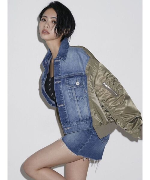 GYDA(ジェイダ)の「【セットアップ着用可】PADDING MA-1デザインGジャン(デニムジャケット・レディース・ブルー/ライトブルー・FREE)」の13枚目の写真