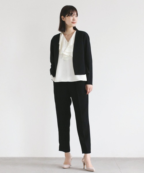 kaene（カエン）の「タックテーパードパンツ［ブラックフォーマル対応］（スラックス・レディース・ブラック・38/36/40）」の5枚目の写真