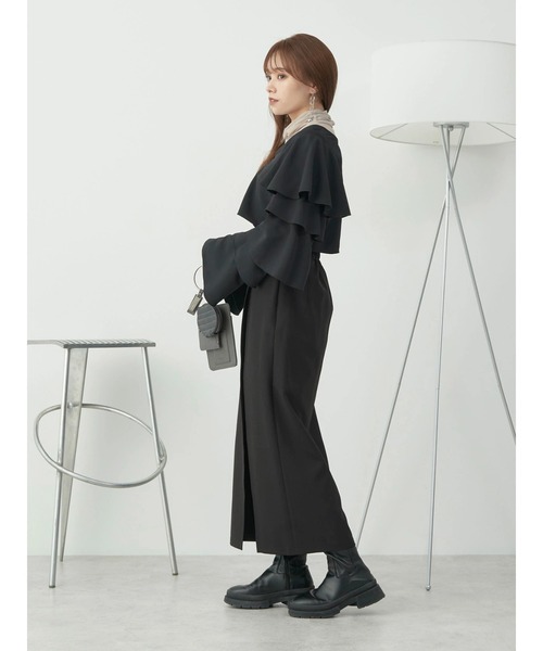 earth music&ecology（アースミュージックアンドエコロジー）の「ラッフルスリーブショートブラウス（シャツ/ブラウス・レディース・オフホワイト/ブラック/パープル・FREE）」の12枚目の写真