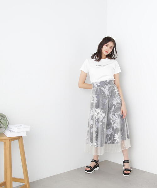 JILL by JILL STUART（ジルバイジルスチュアート）の「２３シシュウロゴＴシャツ（Tシャツ/カットソー・レディース・ホワイト系その他/ベージュ/ホワイト/ブラック・FREE）」の21枚目の写真