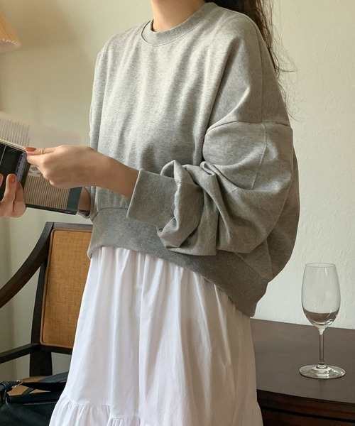 fd style（エフディ スタイル）の「アンバランス ルーズフィットトレーナー（Tシャツ/カットソー・レディース・MD.Gray/Black/Navy/White・FREE）」の4枚目の写真