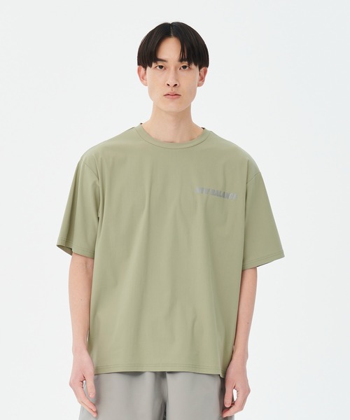 NEW BALANCE(ニューバランス)の「MET24 Training Short Sleeve Tee(Tシャツ/カットソー・メンズ・イエロー/ベージュ/グリーン/ブラック・X-LARGE/LARGE/MEDIUM/SMALL)」の1枚目の写真