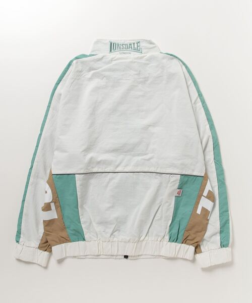 LONSDALE(ロンズデール)の「LONSDALE 裏メッシュ ナイロン ワッシャー ジャンパー ボリュームスリーブ トラックジャケット(ナイロンジャケット・メンズ・グレー/オフホワイト/ブラック・M/L/LL)」の8枚目の写真