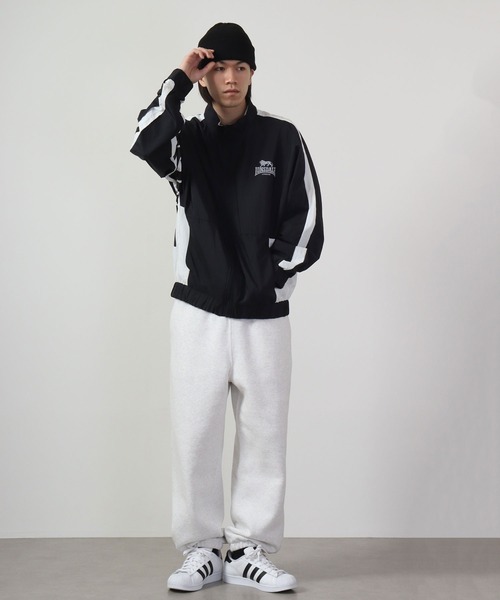 LONSDALE(ロンズデール)の「LONSDALE 裏メッシュ ナイロン ワッシャー ジャンパー ボリュームスリーブ トラックジャケット(ナイロンジャケット・メンズ・グレー/オフホワイト/ブラック・M/L/LL)」の17枚目の写真