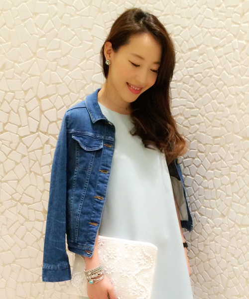 Jewel Changes(ジュエルチェンジズ)の「JCT C/PU DNM G-JK 2 / Gジャン / デニムジャケット(デニムジャケット・レディース・ホワイト/ライトブルー・38/36)」の1枚目の写真