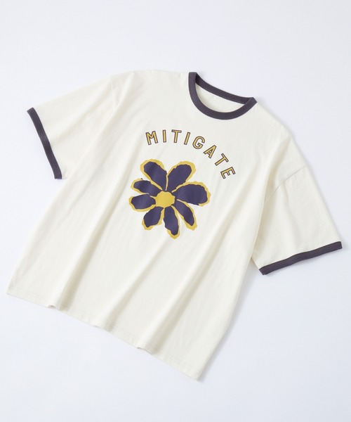 MONO-MART LADY'S(モノマートレディース)の「ヴィンテージライクフラワープリントリンガーTシャツ(Tシャツ/カットソー・レディース・ネイビー/ブラウン/ネイビー系/ワイン系/チャコールグレー/ネイビー系1/ワイン系1/グレー系1/ネイビー系2・FREE)」の10枚目の写真