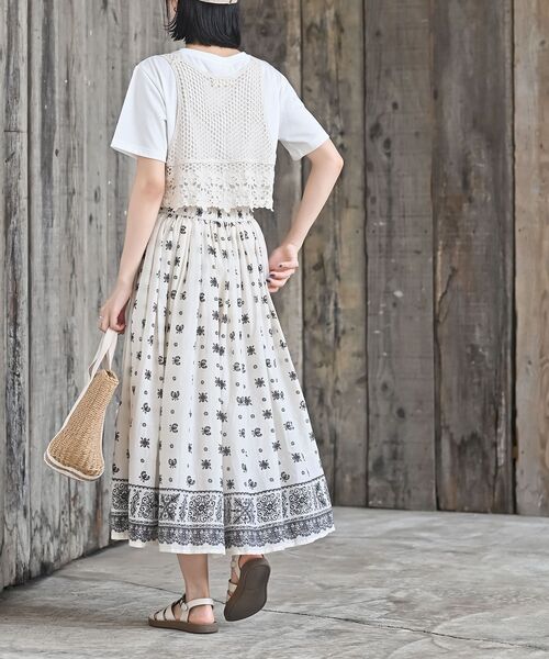 rps（アールピーエス）の「コットンボイルギャザースカート（スカート・レディース・ブラック系その他2/ブラック系その他3/ブルー/グリーン/ライトグリーン/ベージュ系その他/カーキ/ピンク/パープル/チャコールグレー/ネイビー/ブラック/グレー/アイボリー/ブルー系その他2・フリー）」の18枚目の写真