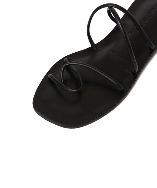MAURO de BARI（マウロディバリ）の「MAURO de BARI TUBE SANDAL A26（サンダル・レディース・ブラック/ブラウン・37/38/36）」の3枚目の写真