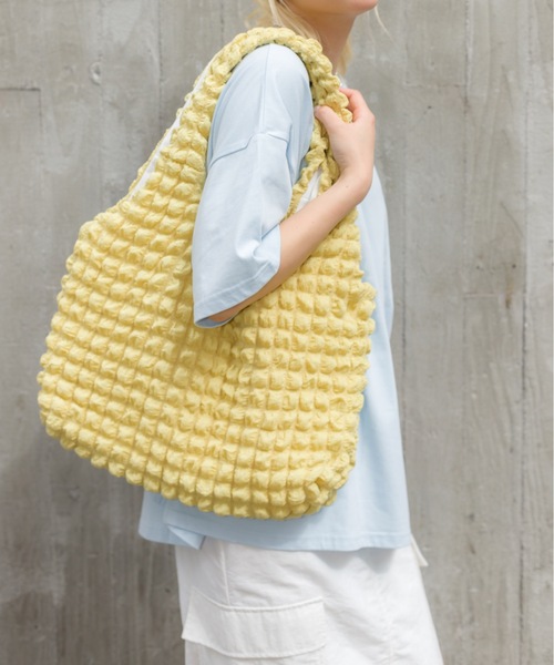 SpRay（スプレイ）の「ぽこぽこトートＢＡＧ（トートバッグ・レディース・アイボリー/ブラック/ホワイト/イエロー・FREE）」の4枚目の写真