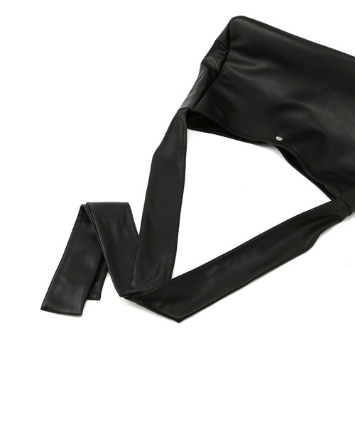 JUNRED（ジュンレッド）の「リボンショルダービッグバッグ（ショルダーバッグ・メンズ・ブラック/ネイビー・FREE）」の12枚目の写真