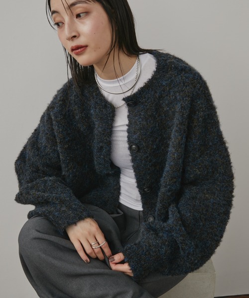 Aunt Marie's(アントマリーズ)の「【前後2WAY】ミックスブークレニットカーディガン(ニット/セーター・レディース・チャコールグレー/ライトグレー/ピンク/ブルー/ライトピンク/ホワイト/イエロー/キャメル/ブラウン/ブラック・FREE)」の21枚目の写真