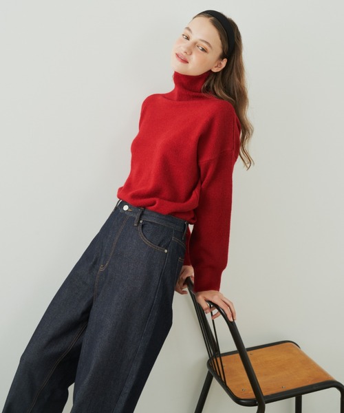 EDIT Gris（エディットグリ）の「オーバーサイズタートルネックニット（ニット/セーター・レディース・グリーン/レッド/オレンジ/ブラック・FREE）」の9枚目の写真