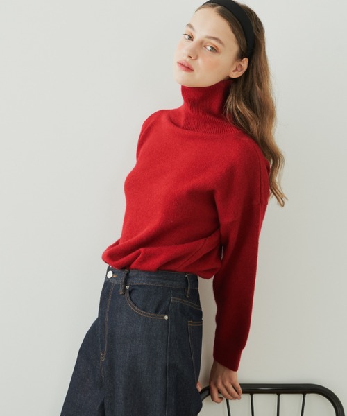 EDIT Gris（エディットグリ）の「オーバーサイズタートルネックニット（ニット/セーター・レディース・グリーン/レッド/オレンジ/ブラック・FREE）」の21枚目の写真