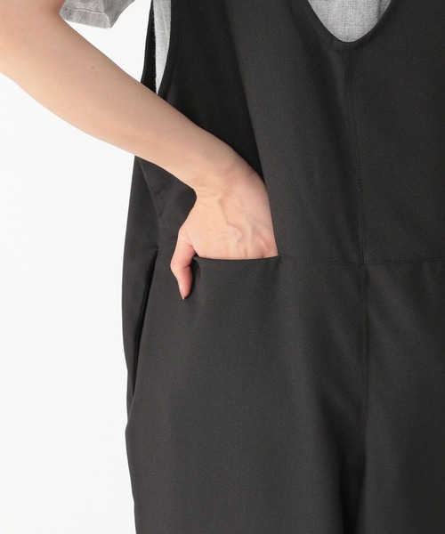 studio CLIP（スタディオクリップ）の「【接触冷感/吸水速乾/イージーケア】Ｕネックサロペ[プチ・トールサイズあり]（サロペット/オーバーオール・レディース・カーキ/モカ/ブラック・FREE/TF/PF）」の17枚目の写真