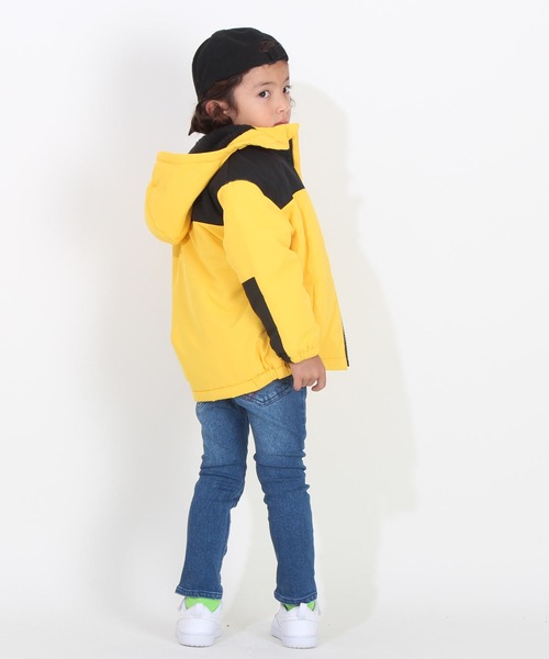 BABYDOLL（ベビードール）の「親子お揃い 中綿ブルゾン8644K（ダウンジャケット/コート・キッズ・パープル/レッド/ベージュ/マスタード/ブルー/グリーン/ブラック/チャコールグレー・110cm/120cm/140cm/130cm/90cm/150cm/100cm）」の20枚目の写真