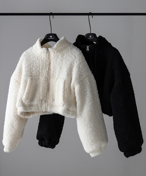 me+em select(ミームセレクト)の「【 2color 】ジップアップハイネックショートボアブルゾン(ブルゾン・レディース・アイボリー/ブラック・FREE)」の19枚目の写真