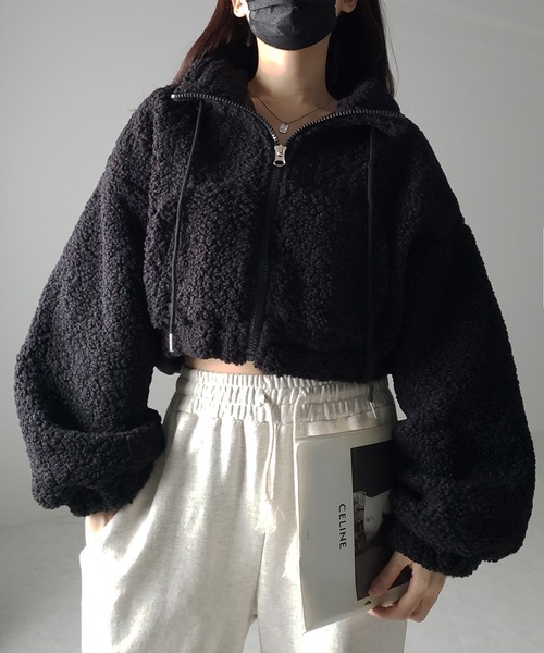 me+em select(ミームセレクト)の「【 2color 】ジップアップハイネックショートボアブルゾン(ブルゾン・レディース・アイボリー/ブラック・FREE)」の18枚目の写真