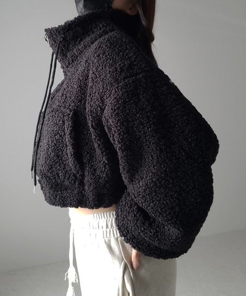 me+em select(ミームセレクト)の「【 2color 】ジップアップハイネックショートボアブルゾン(ブルゾン・レディース・アイボリー/ブラック・FREE)」の12枚目の写真