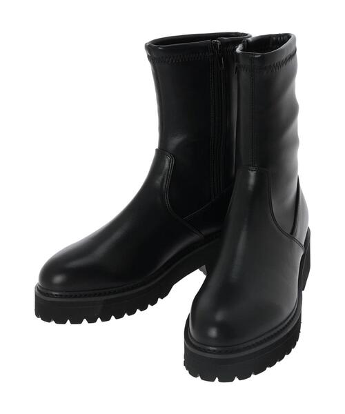 Te chichi(テチチ)の「タンクソールブーツ(ブーツ・レディース・ブラック・38/37)」の4枚目の写真