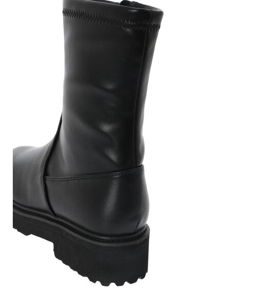 Te chichi(テチチ)の「タンクソールブーツ(ブーツ・レディース・ブラック・38/37)」の10枚目の写真