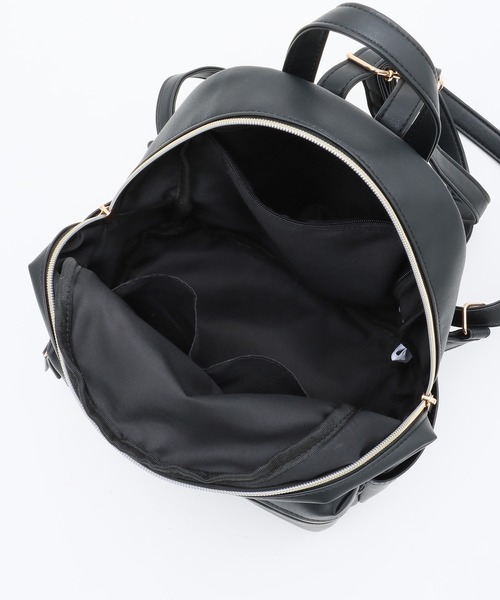 Honeys（ハニーズ）の「多ポケットミニリュック（バックパック/リュック・レディース・ブラック/グレイッシュベージュ/ブルー/ブラック系その他/アイボリー・FREE）」の14枚目の写真