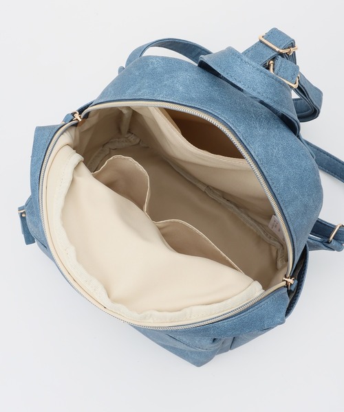 Honeys（ハニーズ）の「多ポケットミニリュック（バックパック/リュック・レディース・ブラック/グレイッシュベージュ/ブルー/ブラック系その他/アイボリー・FREE）」の17枚目の写真