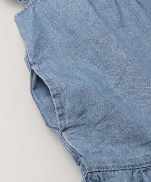 Moujonjon（ムージョンジョン）の「デニムジャンパースカート（ジャンパースカート・キッズ・ライトブルー/ネイビー・100/110/130/90/140/120）」の8枚目の写真