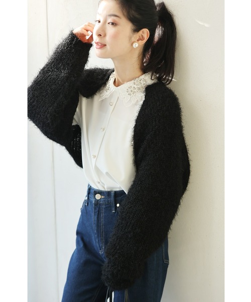 黒）スタイルアップな丈感。ふわふわモヘア風ボレロカーディガン
