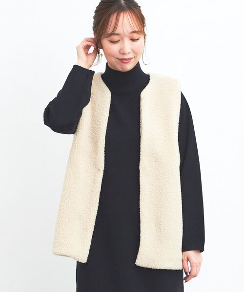 le.coeur blanc(ルクールブラン)の「ボアベスト&ニットワンピースSET(ワンピース・レディース・ブラウン/ブラック・38)」の4枚目の写真