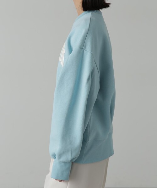 FREE'S MART(フリーズマート)の「◆カレッジロゴボリュームスリーブ裏起毛スウェット(スウェット・レディース・ホワイト系その他/ブルー/ネイビー・FREE)」の20枚目の写真