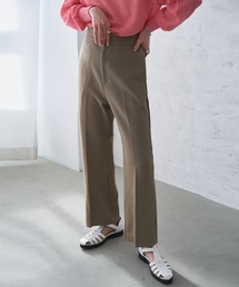 Audrey and John Wad（オードリーアンドジョンワッド）の「セミフレアセンタープレスパンツ -手洗い可-（スウェットパンツ）」